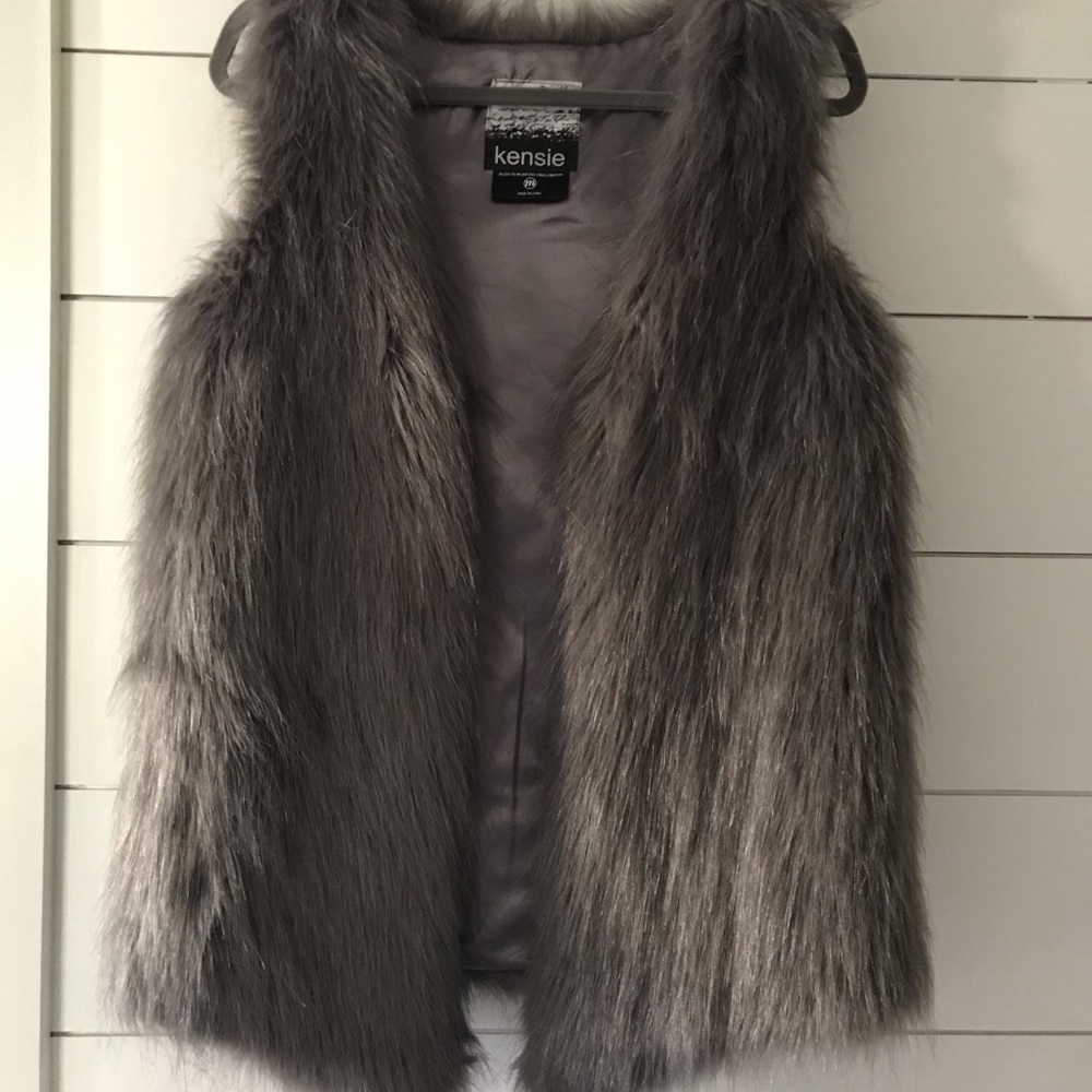 Kensie Faux Fur Vest